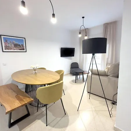 Isa Palacio De Congresos 카디스